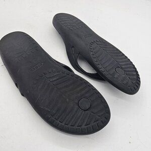 Crocs Kadee II Flip Flop | Black | Women’s Size 7 | Lightweight & Comfortable